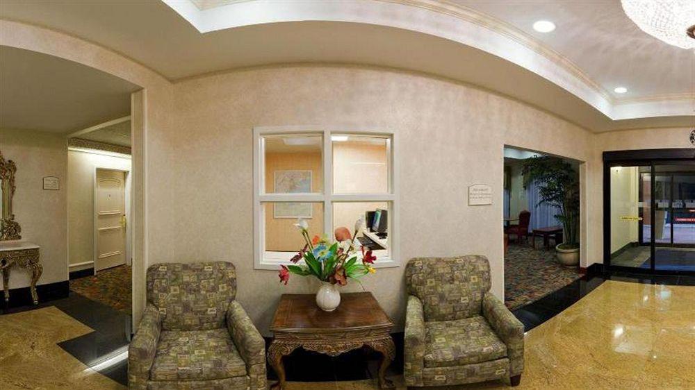 Holiday Inn Express Hotel & Suites Meadowlands Area By Ihg Carlstadt Eksteriør bilde
