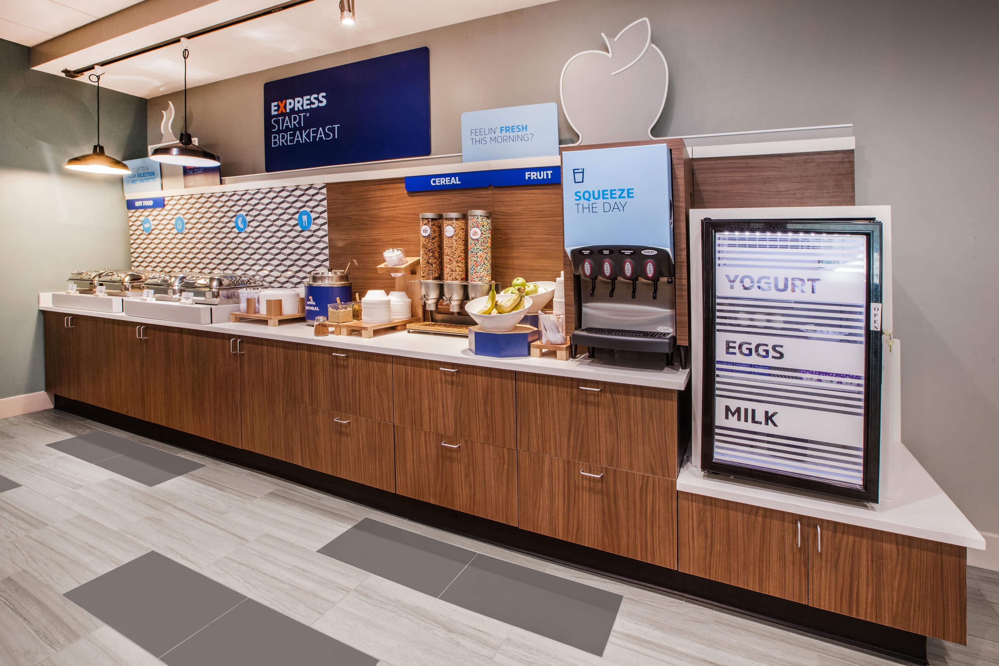 Holiday Inn Express Hotel & Suites Meadowlands Area By Ihg Carlstadt Eksteriør bilde