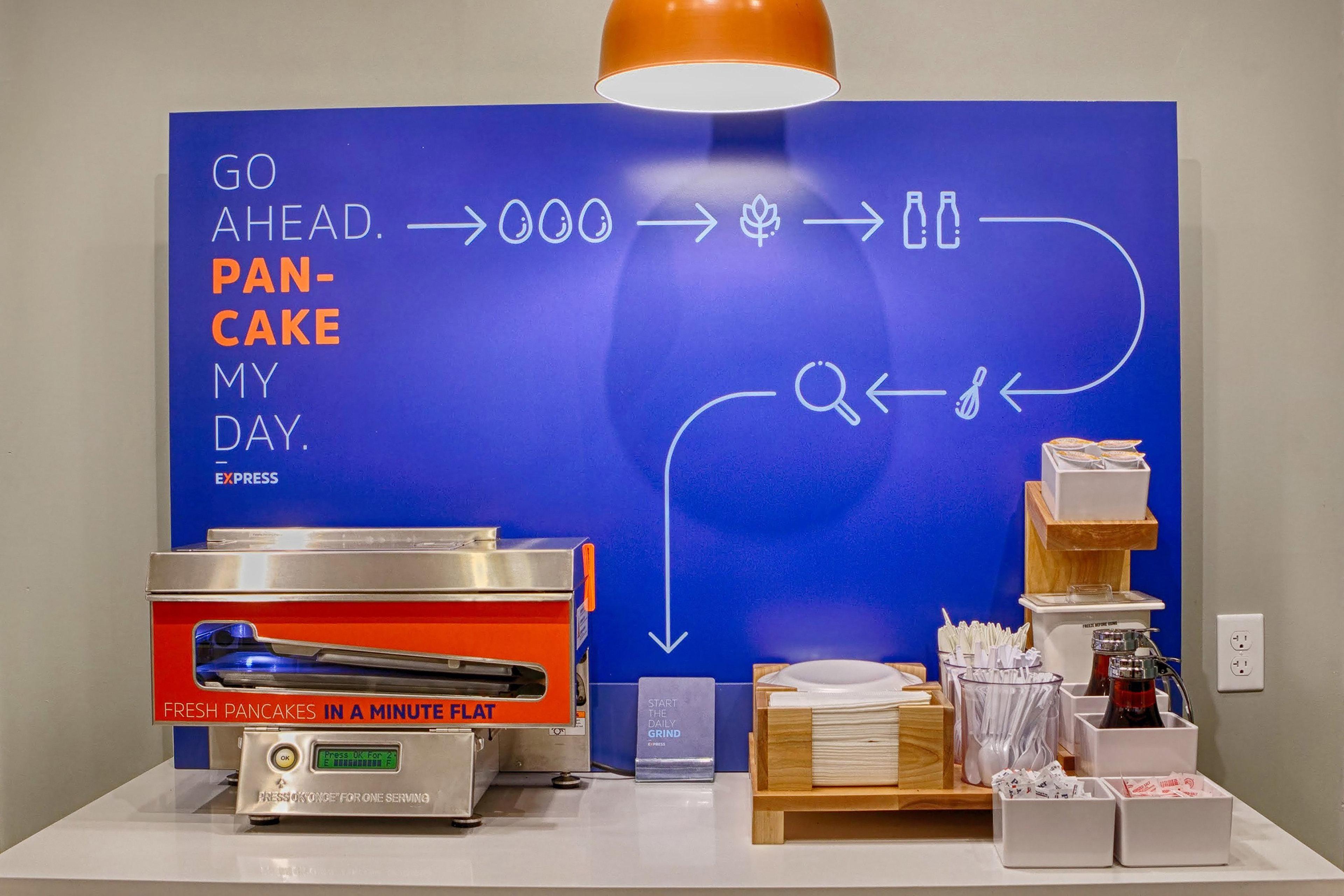 Holiday Inn Express Hotel & Suites Meadowlands Area By Ihg Carlstadt Eksteriør bilde