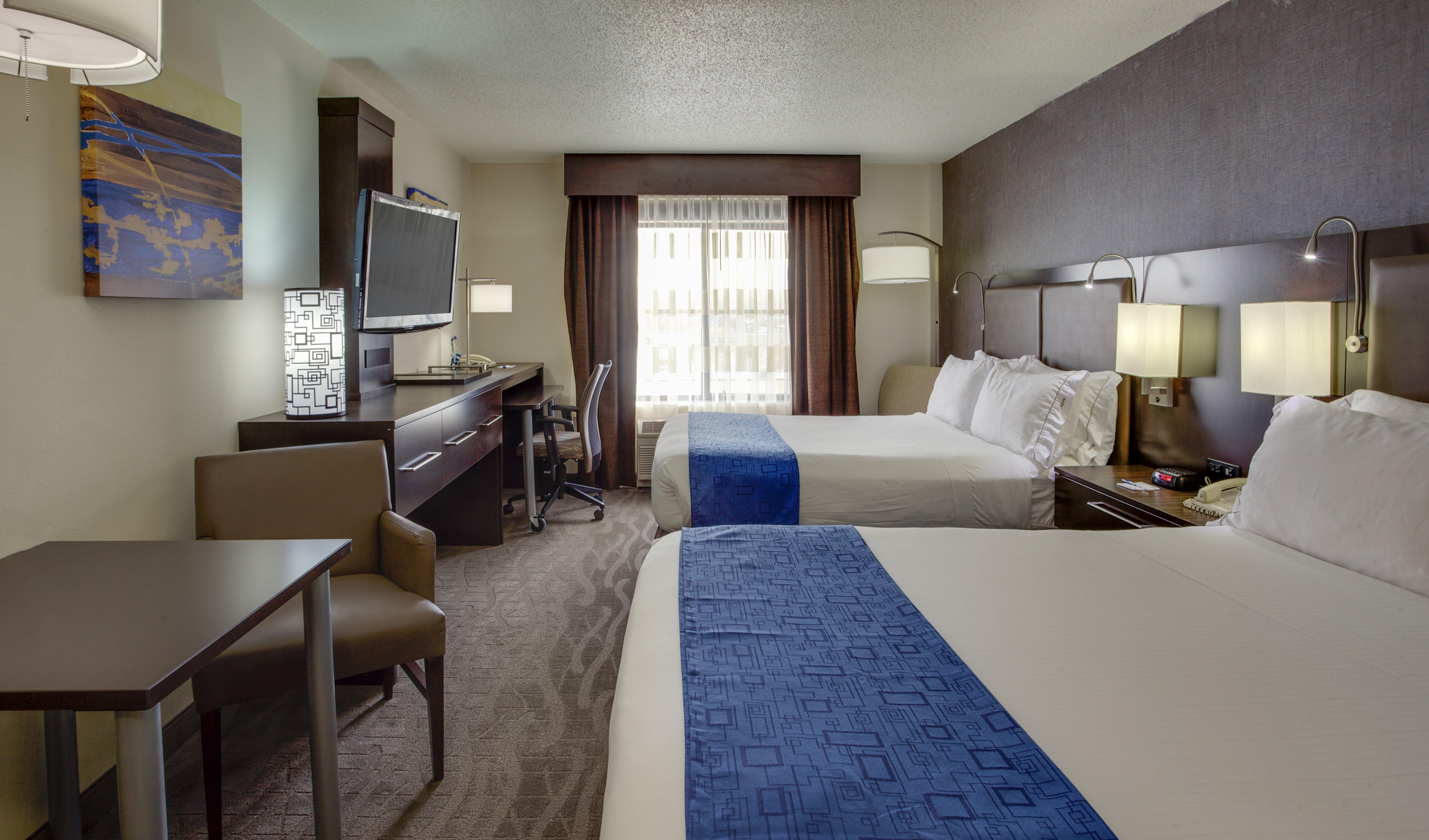 Holiday Inn Express Hotel & Suites Meadowlands Area By Ihg Carlstadt Eksteriør bilde