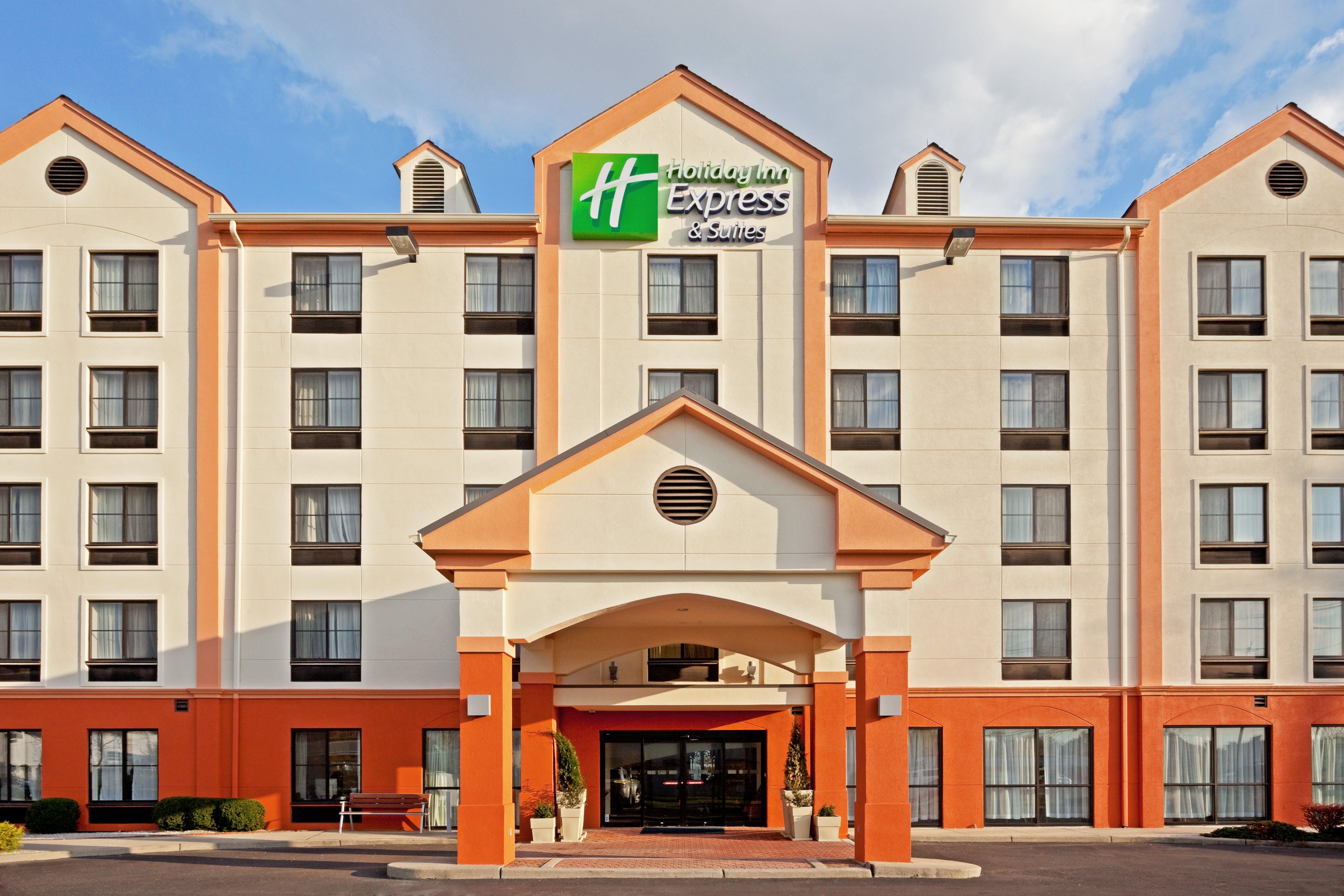 Holiday Inn Express Hotel & Suites Meadowlands Area By Ihg Carlstadt Eksteriør bilde