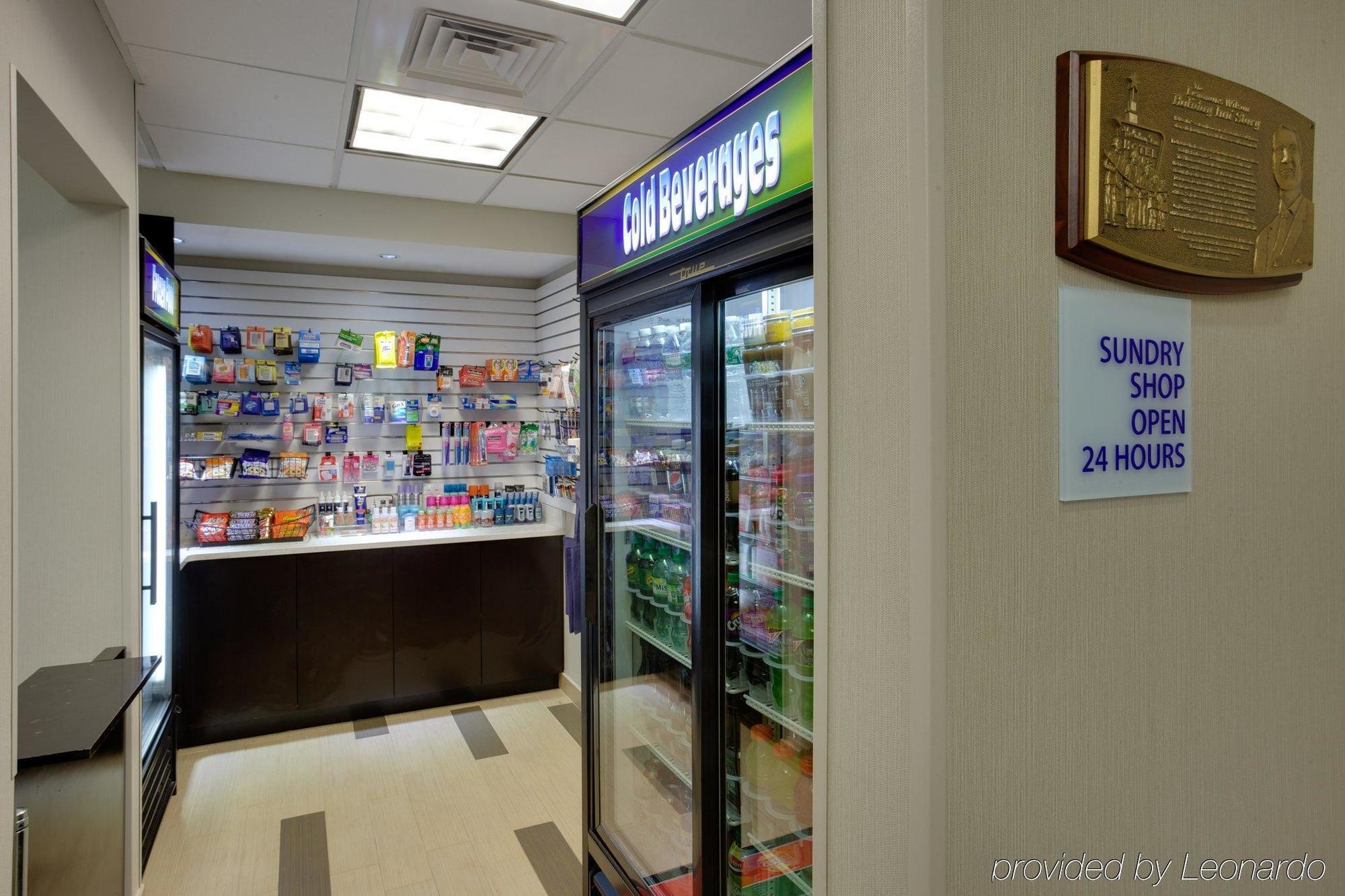 Holiday Inn Express Hotel & Suites Meadowlands Area By Ihg Carlstadt Eksteriør bilde